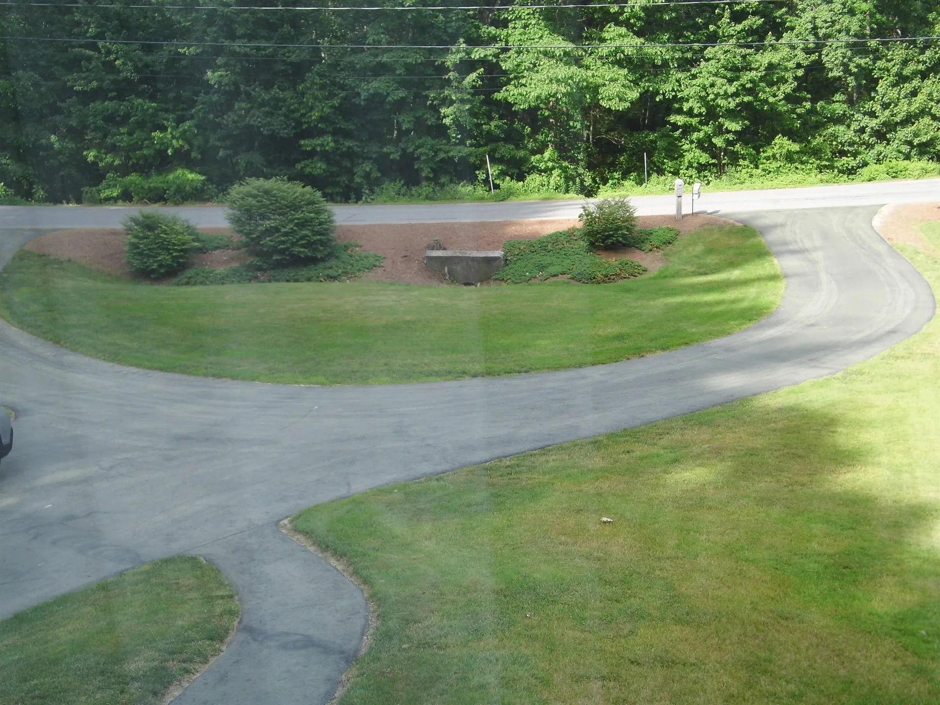 25 Pleasant Drive Londonderry NH 03053