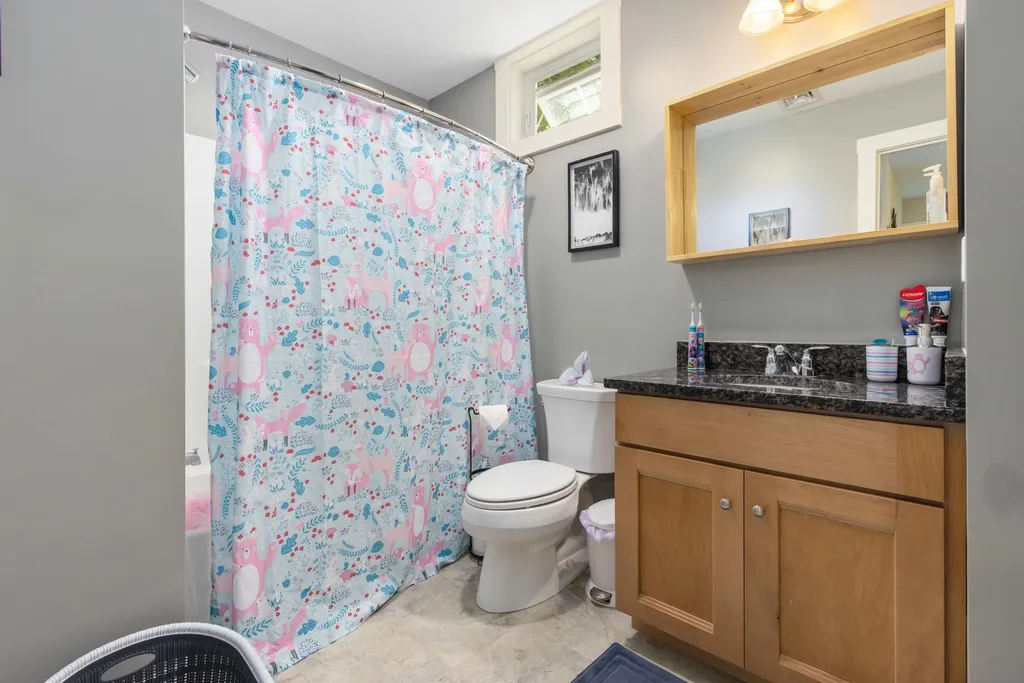 12 Winslow Drive Exeter NH 03833