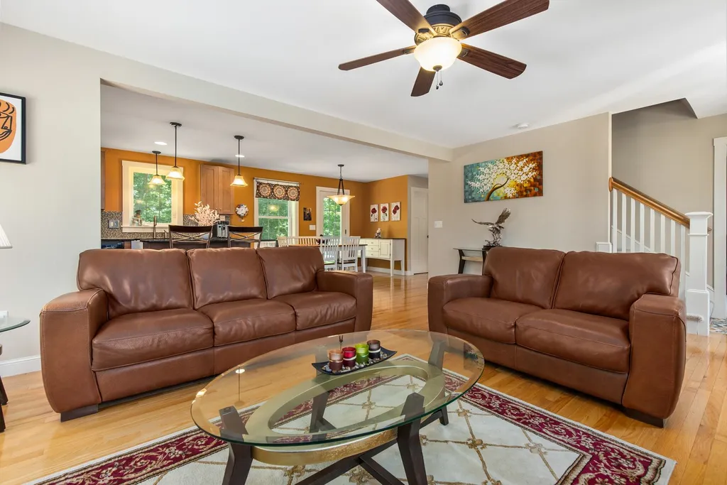12 Winslow Drive Exeter NH 03833