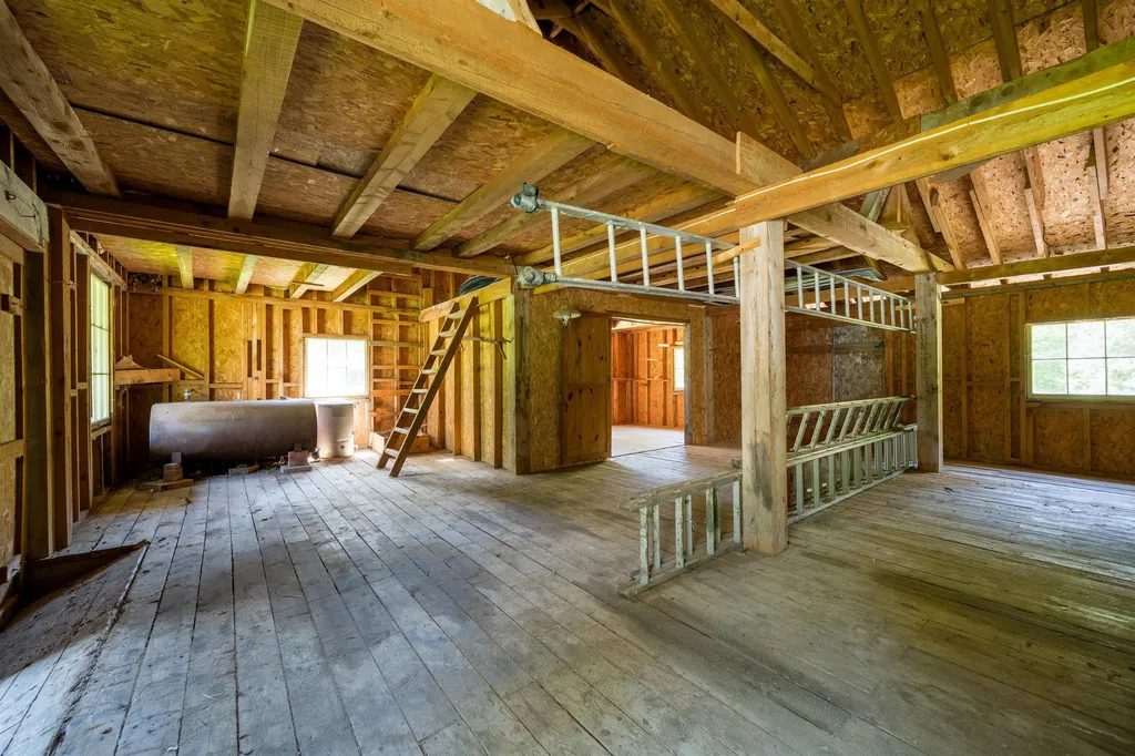 681 Hathaway Road Goshen VT 05733