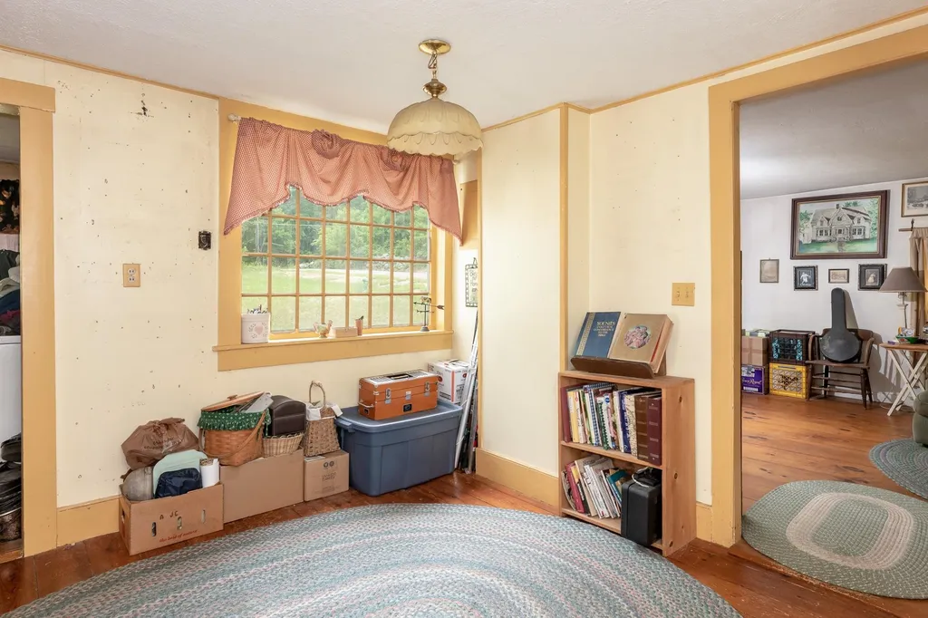 15 Sheridan Road Moultonborough NH 03254