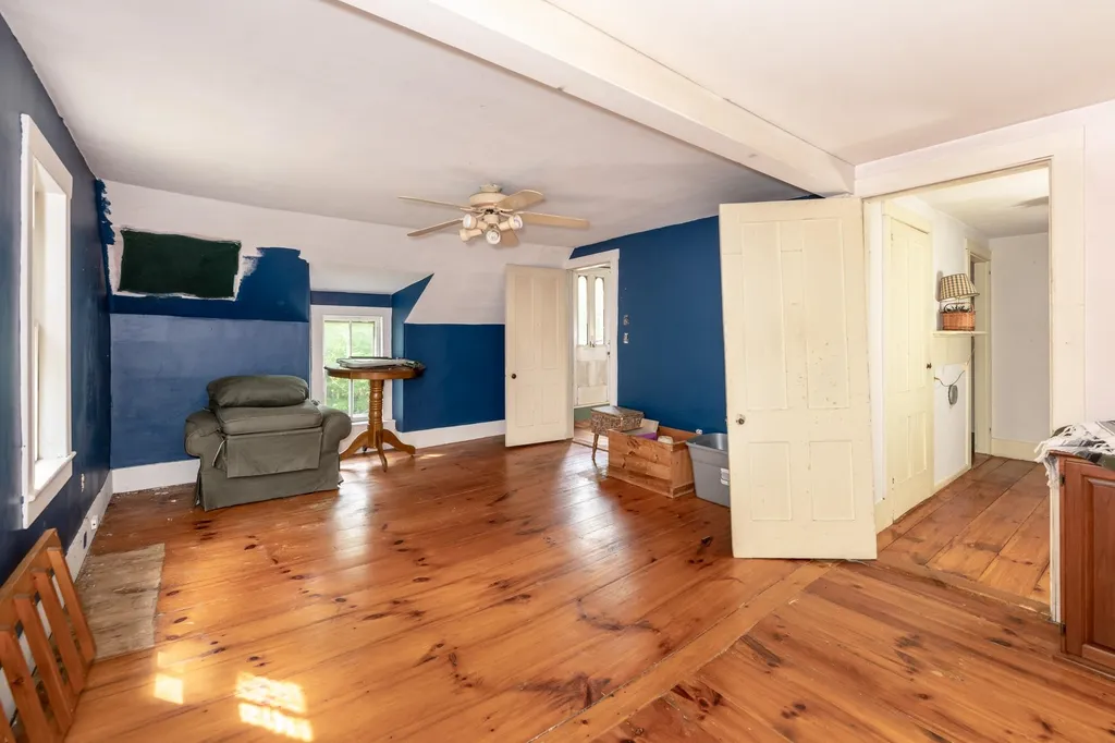 15 Sheridan Road Moultonborough NH 03254