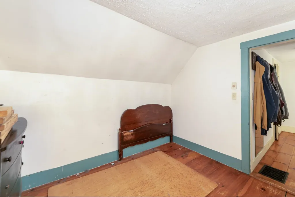 15 Sheridan Road Moultonborough NH 03254