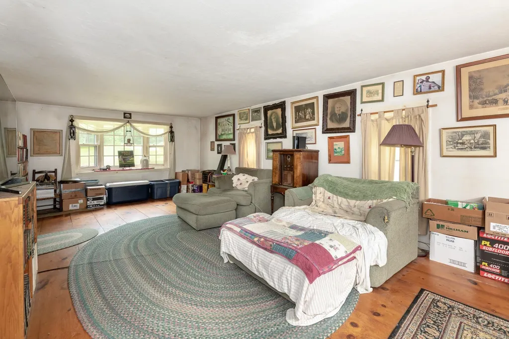 15 Sheridan Road Moultonborough NH 03254