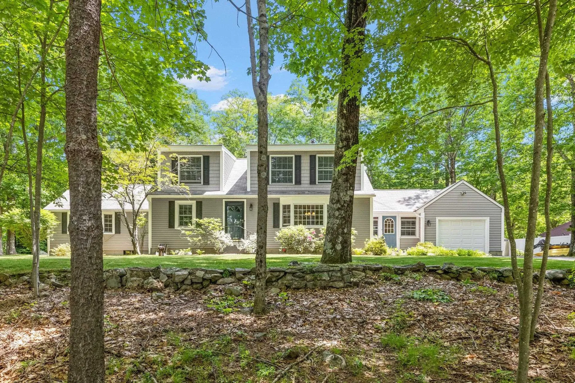 19 Ridgewood Drive Bow NH 03304