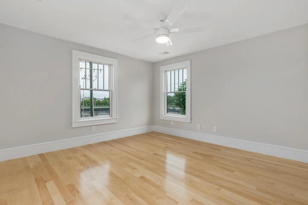84 Rockland Street Portsmouth NH 03801