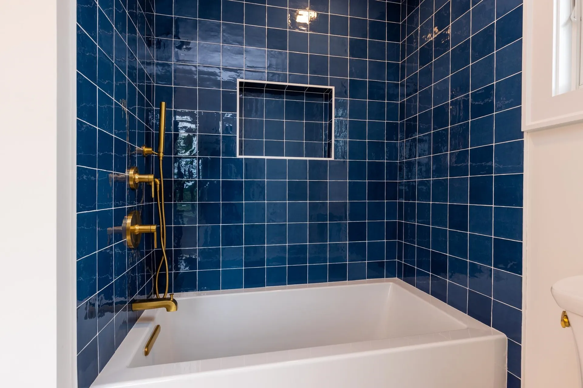 84 Rockland Street Portsmouth NH 03801