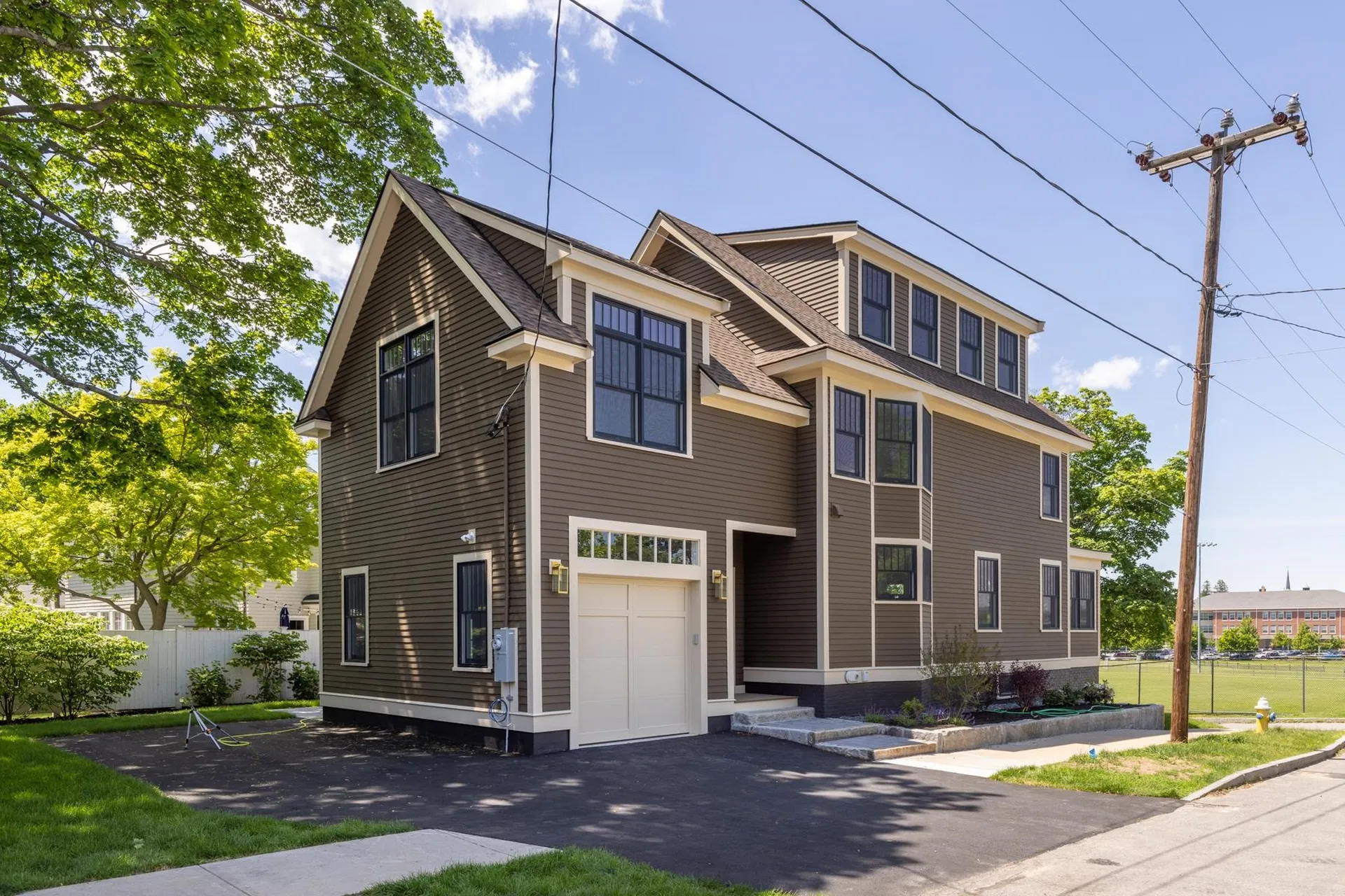 84 Rockland Street Portsmouth NH 03801