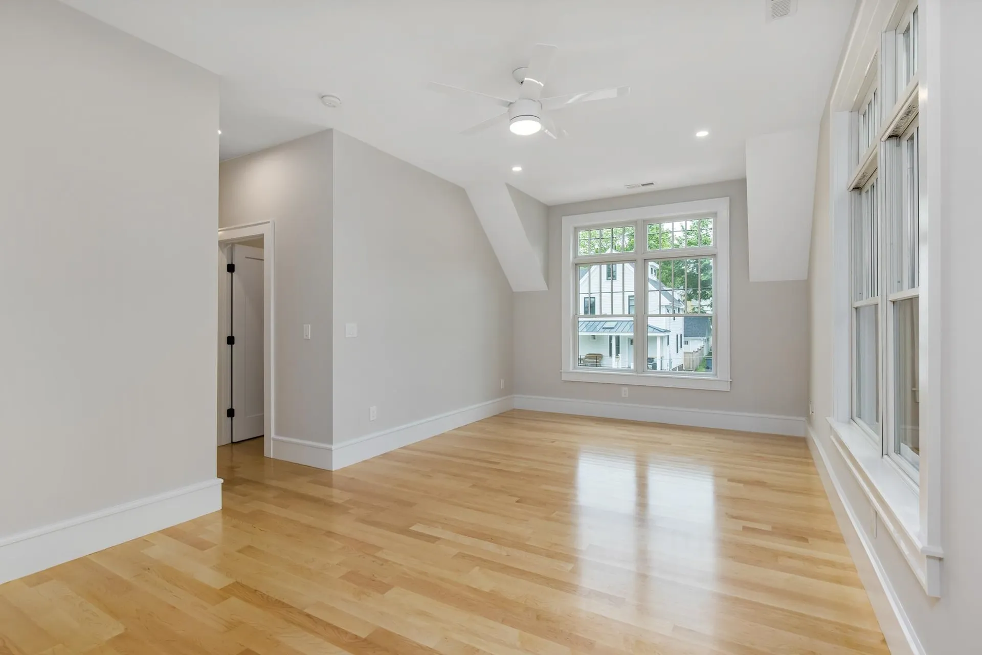 84 Rockland Street Portsmouth NH 03801