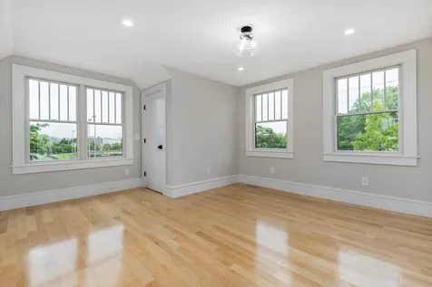 84 Rockland Street Portsmouth NH 03801