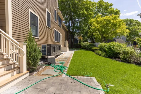 84 Rockland Street Portsmouth NH 03801