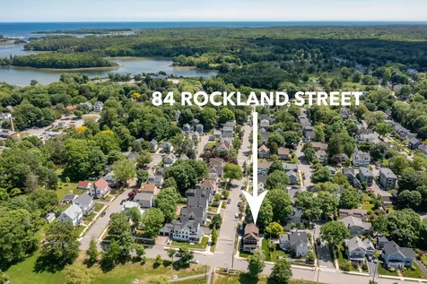 84 Rockland Street Portsmouth NH 03801