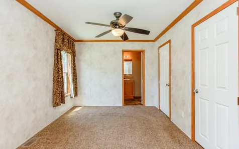 6 Gamache Road Derry NH 03038