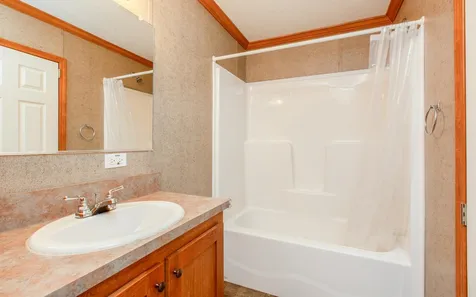 6 Gamache Road Derry NH 03038