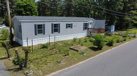 6 Gamache Road Derry NH 03038