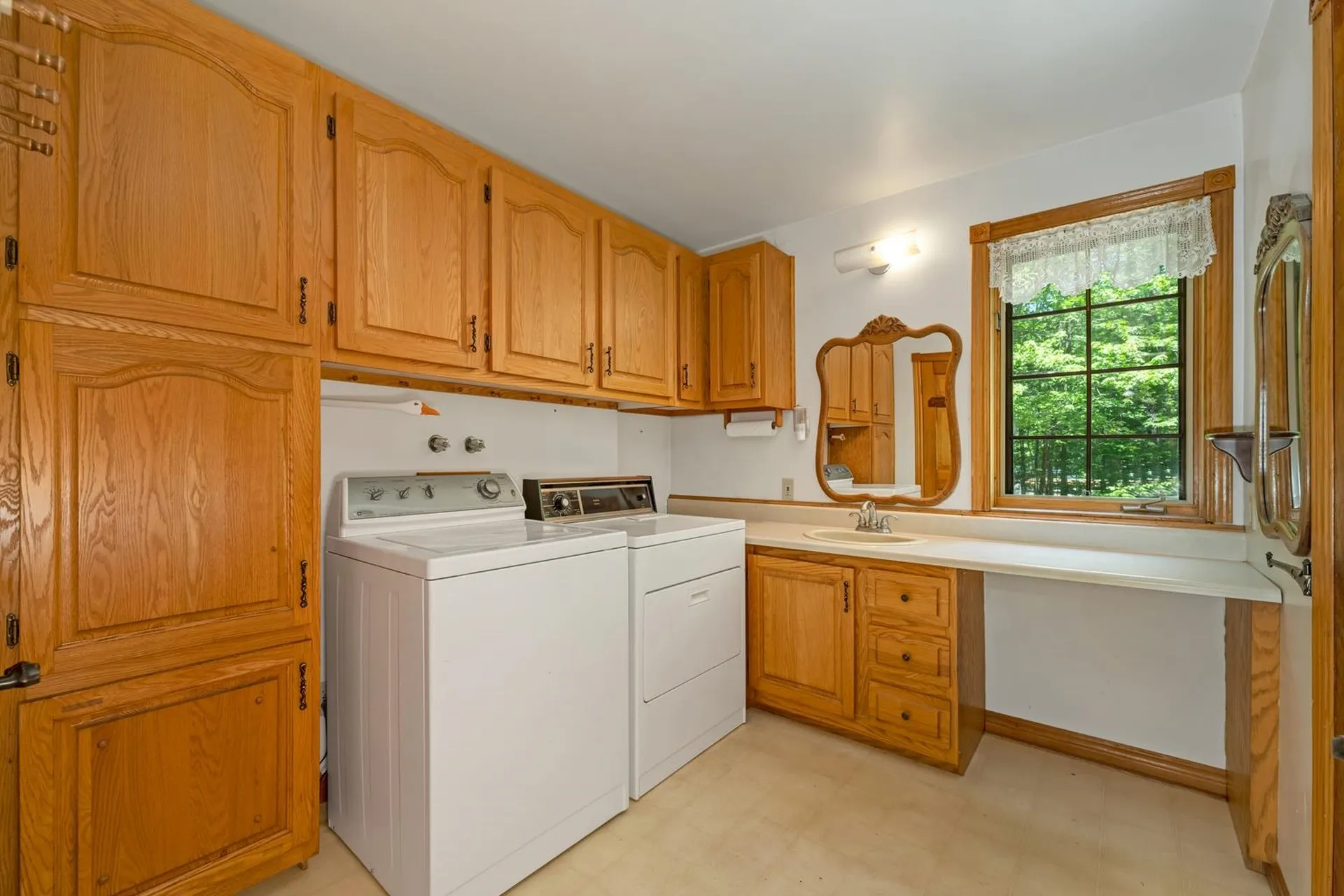 25 Old Center Harbor Road Meredith NH 03253