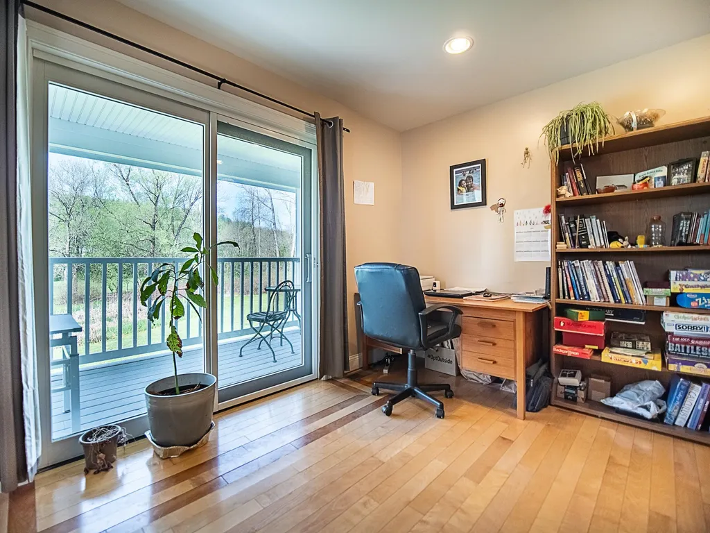 68 Silver Street Hinesburg VT 05461-9418