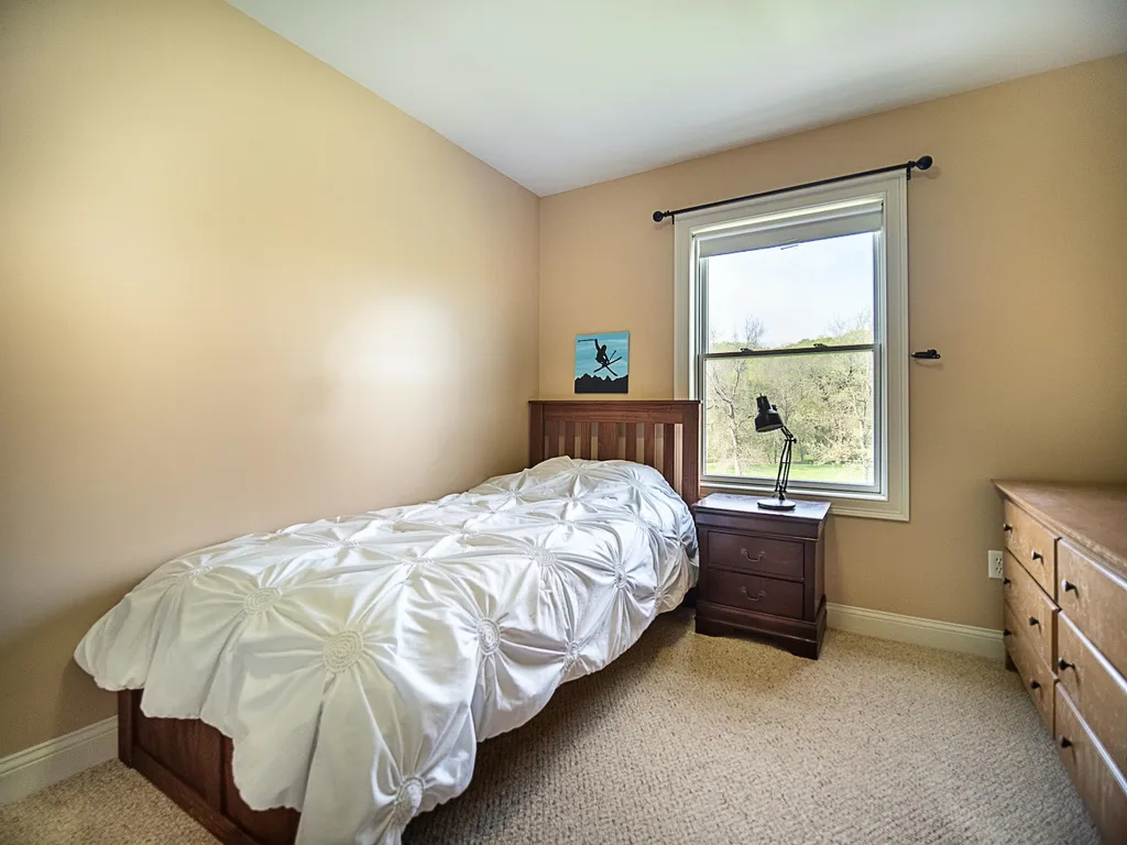 68 Silver Street Hinesburg VT 05461-9418