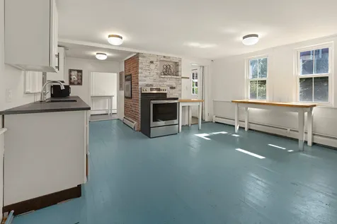 38 Kimball Lane Wilmot NH 03287