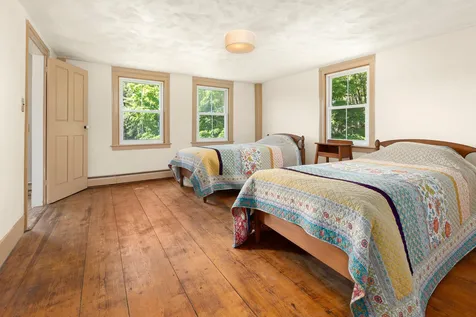 38 Kimball Lane Wilmot NH 03287