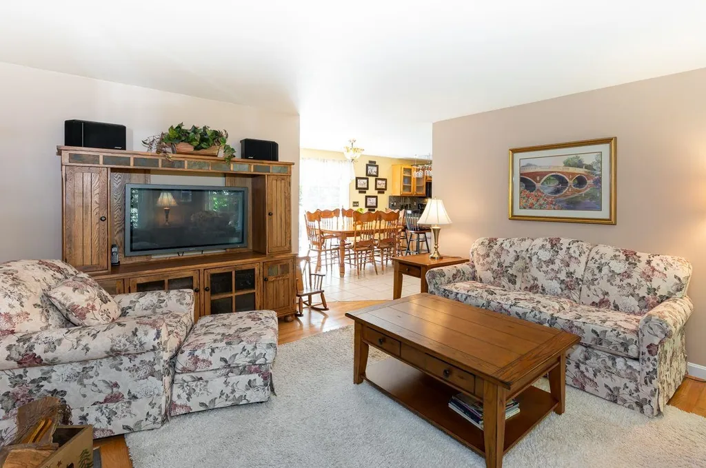 16 Blake Road Raymond NH 03077