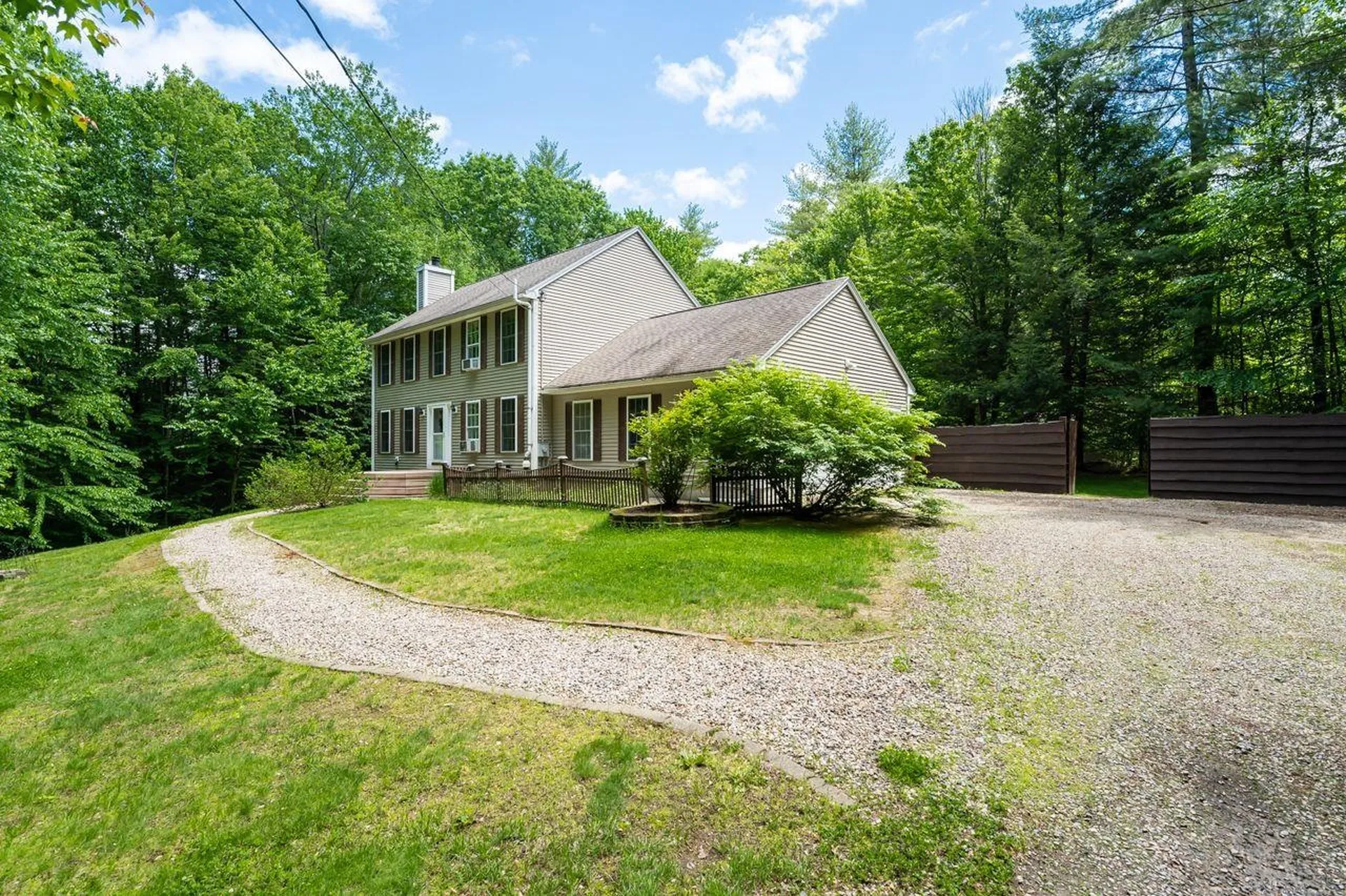 16 Blake Road Raymond NH 03077