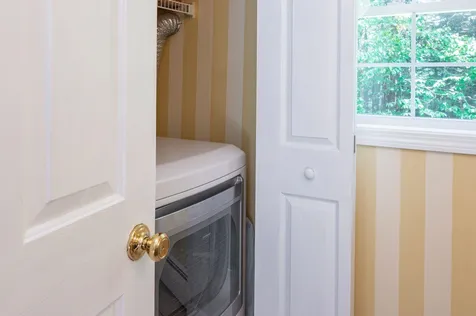 16 Blake Road Raymond NH 03077