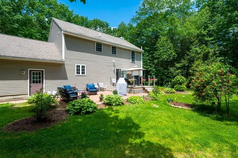 16 Blake Road Raymond NH 03077