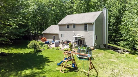 16 Blake Road Raymond NH 03077