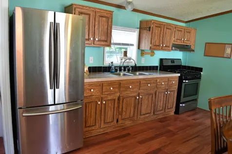 13 Easy Street Holderness NH 03245