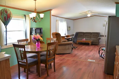 13 Easy Street Holderness NH 03245