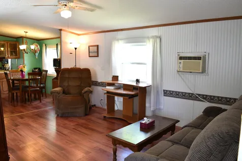 13 Easy Street Holderness NH 03245