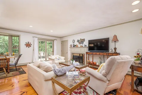 1 Briarwood Lane Durham NH 03824