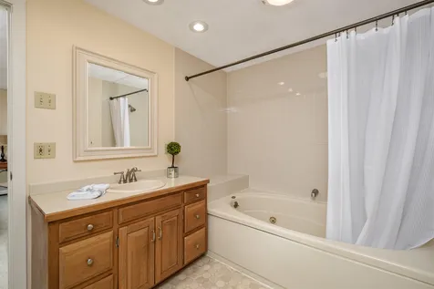 1 Briarwood Lane Durham NH 03824