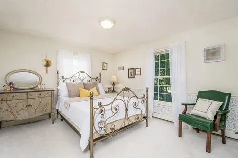 1 Briarwood Lane Durham NH 03824