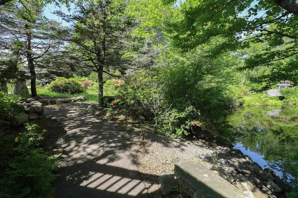 44 Magnolia Lane Belmont NH 03220