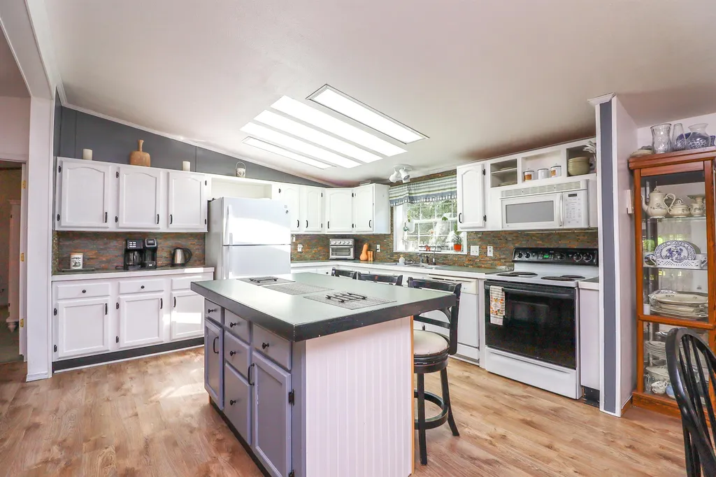 44 Magnolia Lane Belmont NH 03220