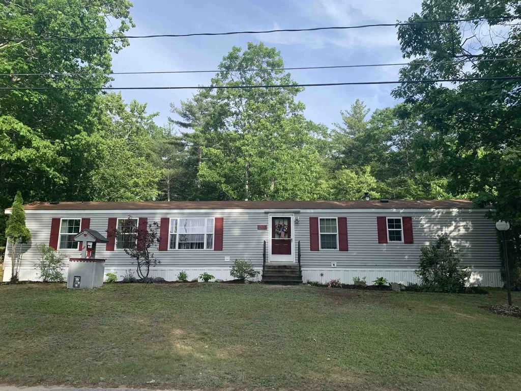 55 Balsam Drive Farmington NH 03835