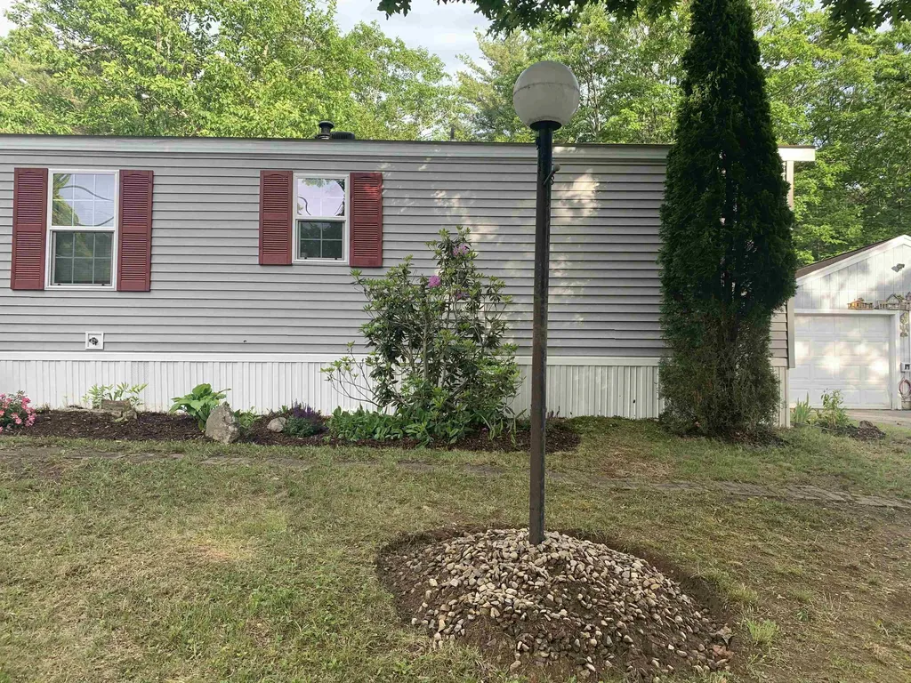 55 Balsam Drive Farmington NH 03835