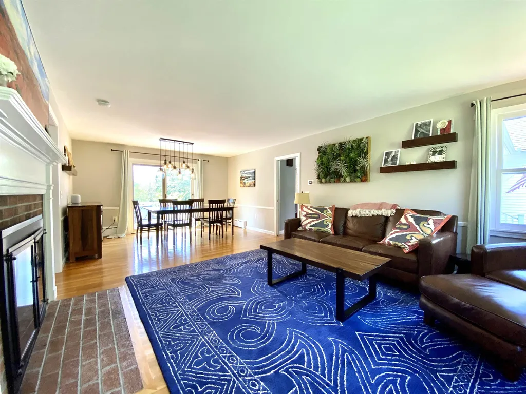 130 Barrett Road New London NH 03257
