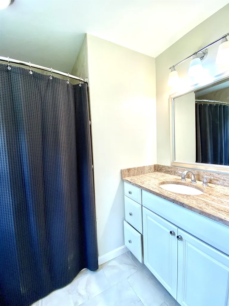130 Barrett Road New London NH 03257