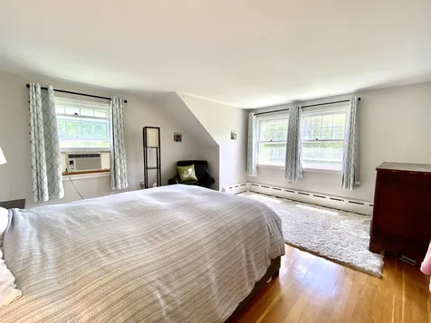130 Barrett Road New London NH 03257
