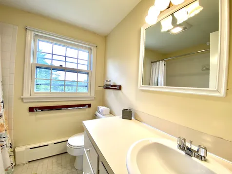 130 Barrett Road New London NH 03257