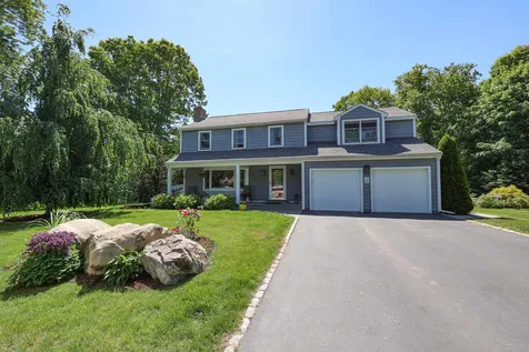21 Elaine Street Hampton NH 03842