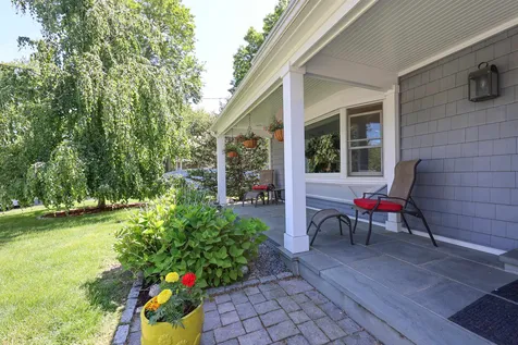 21 Elaine Street Hampton NH 03842