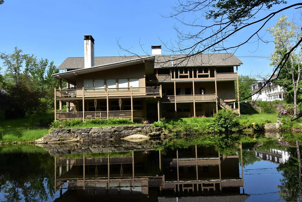 689 Kearsarge Road Conway NH 03860