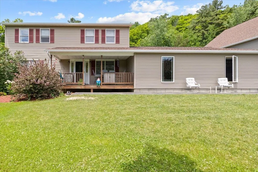 16 Phyllis Drive Milton VT 05468
