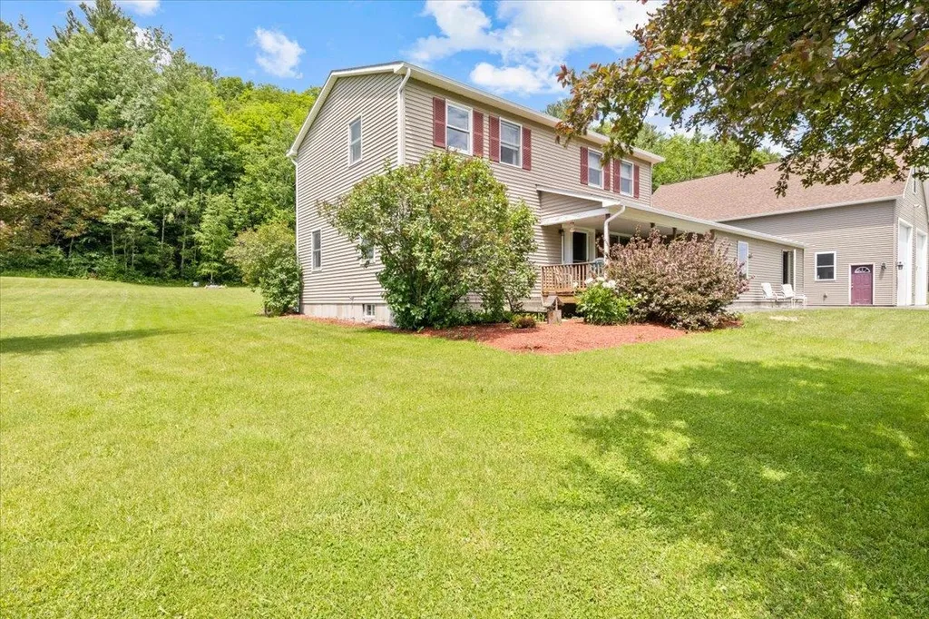 16 Phyllis Drive Milton VT 05468