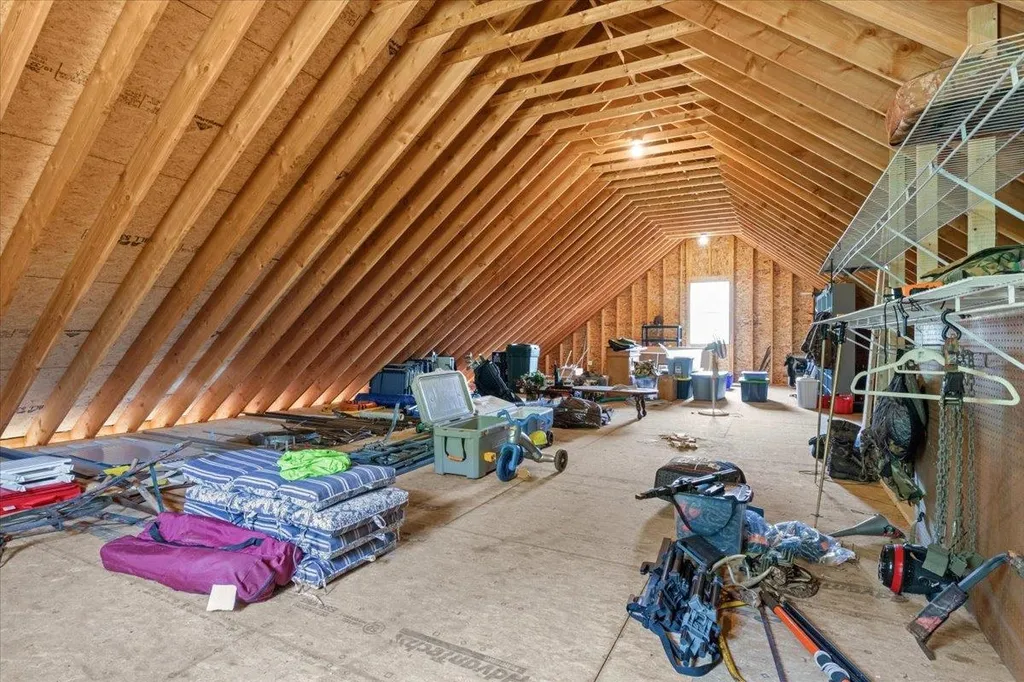 16 Phyllis Drive Milton VT 05468