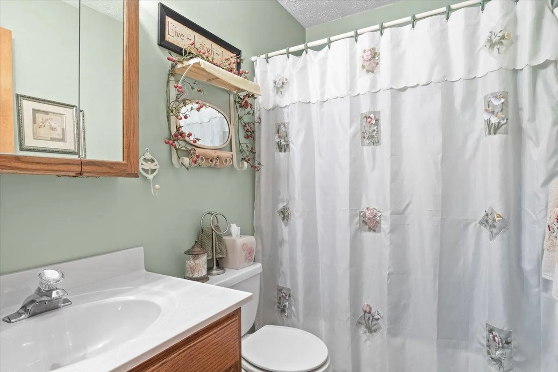 16 Phyllis Drive Milton VT 05468